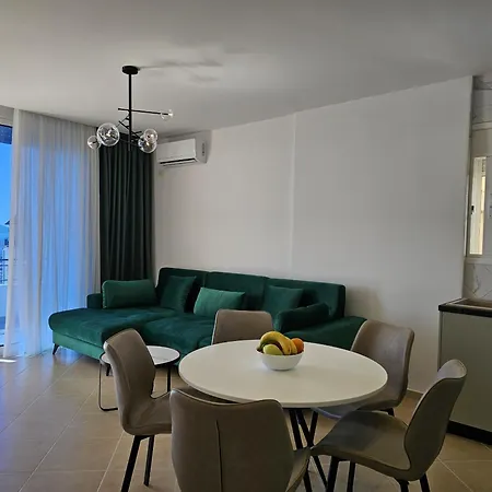 Janusz Apartemnt Apartment